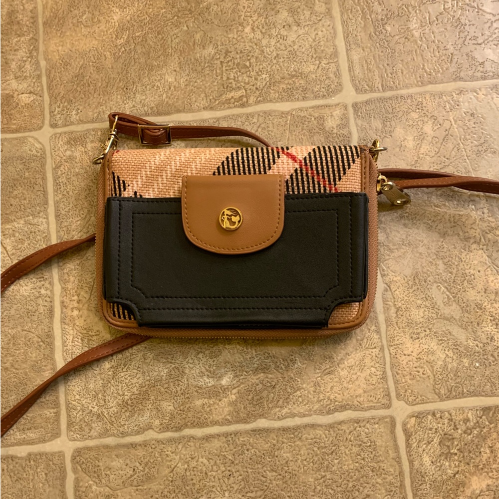Spartina crossbody